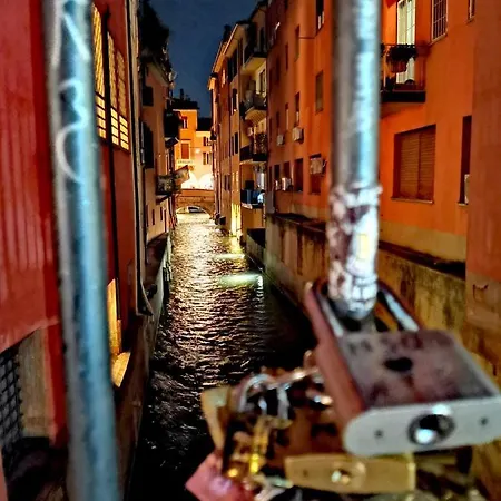 Casa Vacanze Il Canale Bologna Exterior photo